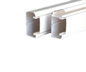 Кабель-канал  белый  90х50  с боковой и фронтальными крышками  DKC 09500